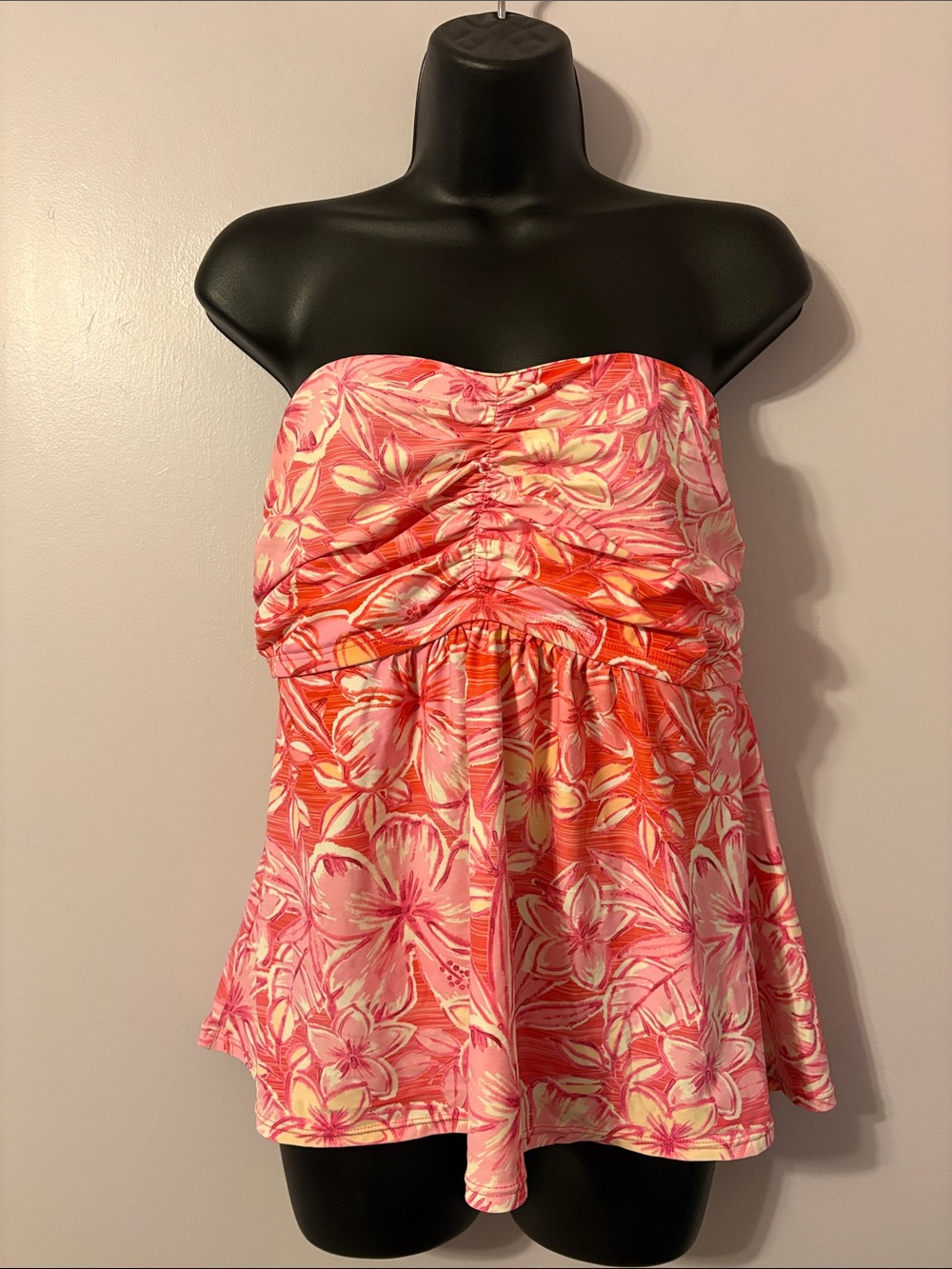 Beach House Pink Hibiscus Floral Tropical Strapless Tankini Top size 16W